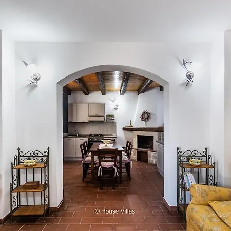 House&villas - Fiorita